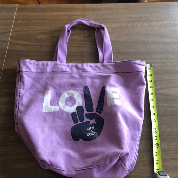 Life Is Good Handbags - Life Is Good Peace Love Tote Life Is Good Handbags - Life Is Good Peace Love Tote